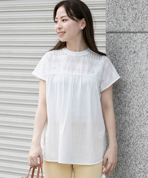 URBAN RESEARCH Sonny Label（アーバンリサーチサニーレーベル）の「バンドカラーコットンレースシャツ（シャツ/ブラウス・レディース・ミント/オフホワイト/ブラック/ブルー・FREE）」の2枚目の写真