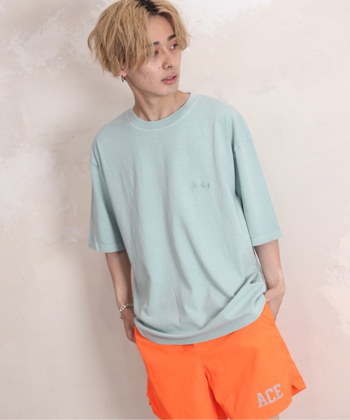 ACE SHOP(エースショップ)の「ピグメントTEE(Tシャツ/カットソー・メンズ・ベージュ/グリーン/ホワイト/サックスブルー/ブラック・FREE)」の1枚目の写真