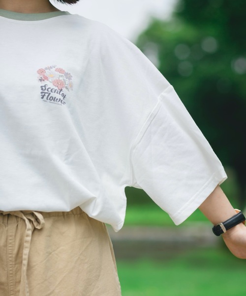 nemne store(ネンネストア)の「押し花にするリンガー花プリントT(Tシャツ/カットソー・レディース・ベージュ/オフホワイト/オートミール・フリー)」の22枚目の写真