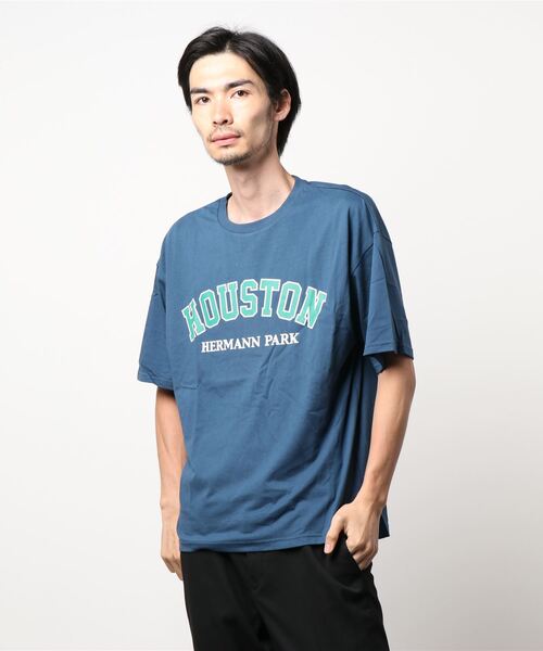 INASTUDIOS ZOO(イーナストゥディオスズー)の「「INASTUDIOS SELECT」アメカジプリントTシャツ(Tシャツ/カットソー・メンズ・レッド系その他2/ワインレッド/ブルー/ホワイト/ブラック/レッド系その他/ブルー系その他/パープル系その他/ピンク/グリーン系その他2/グリーン系その他/ホワイト系その他/レッド系その他3/グリーン/パープル系その他2/パープル/ブルー系その他3/ブルー系その他2/ブラック系その他3/ブラック系その他/ネイビー/ブルー系その他4/レッド系その他4/ホワイト系その他2/ピンク系その他/ブルー系その他5・X-LARGE/LARGE/MEDIUM)」の15枚目の写真