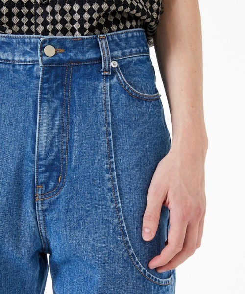 ESC STUDIO（イーエスシースタジオ）の「【ESC STUDIO】Line boots cut denim pants（デニムパンツ・メンズ・ブラック/ブルー・01/02）」の5枚目の写真