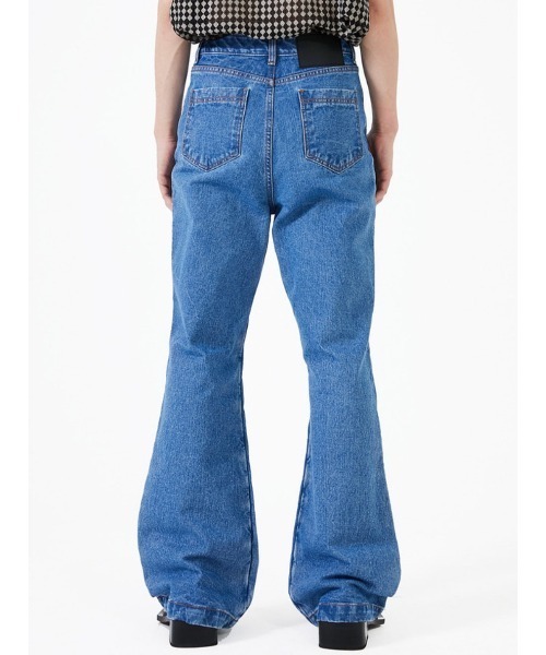 ESC STUDIO（イーエスシースタジオ）の「【ESC STUDIO】Line boots cut denim pants（デニムパンツ・メンズ・ブラック/ブルー・01/02）」の4枚目の写真