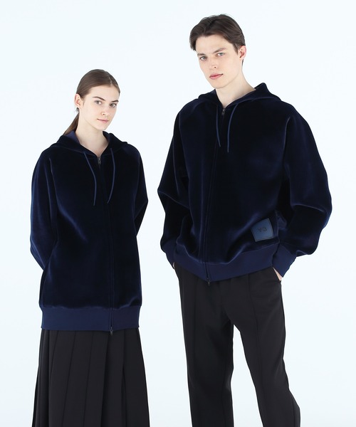 Y-3(ワイスリー)の「U SQUARE VELVET SPACER FULL-ZIP HOODIE Y-3(ワイスリー)の「U SQUARE VELVET SPACER FULL-ZIP HOODIE
