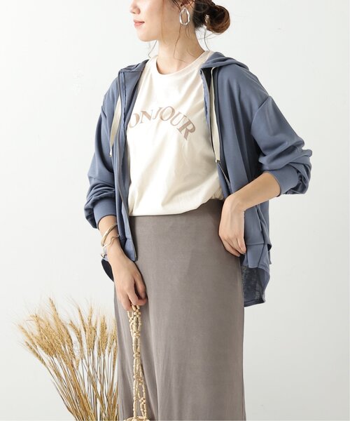 frames RAY CASSIN（フレームスレイカズン）の「バックティアードパーカー（パーカー・レディース・ブルー/モカ/スミクロ・FREE）」の4枚目の写真