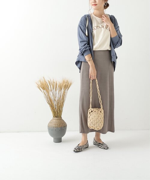 frames RAY CASSIN（フレームスレイカズン）の「バックティアードパーカー（パーカー・レディース・ブルー/モカ/スミクロ・FREE）」の13枚目の写真