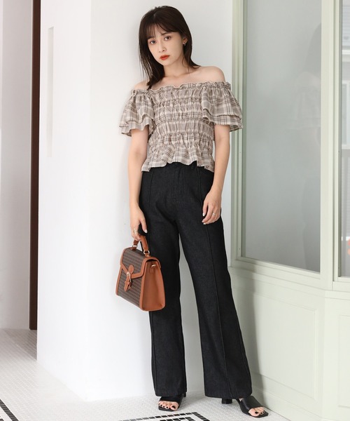 one after another NICE CLAUP（ワンアフターアナザーナイスクラップ）の「シャーリングフレアブラウス（シャツ/ブラウス・レディース・ブラック/ベージュ/オフホワイト/オレンジ・FREE）」の22枚目の写真