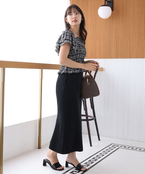 one after another NICE CLAUP（ワンアフターアナザーナイスクラップ）の「シャーリングフレアブラウス（シャツ/ブラウス・レディース・ブラック/ベージュ/オフホワイト/オレンジ・FREE）」の17枚目の写真