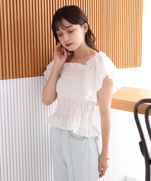 one after another NICE CLAUP（ワンアフターアナザーナイスクラップ）の「シャーリングフレアブラウス（シャツ/ブラウス・レディース・ブラック/ベージュ/オフホワイト/オレンジ・FREE）」の15枚目の写真