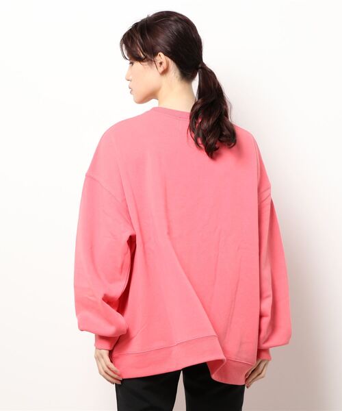 feepur（フェピュール）の「シンプルBIGスウェット（スウェット・レディース・オフホワイト/チャコールグレー/ピンク/ネイビー/杢グレー・MEDIUM）」の6枚目の写真