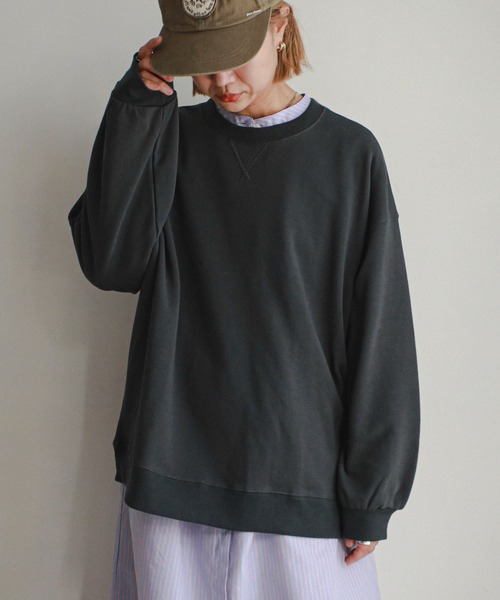 feepur（フェピュール）の「シンプルBIGスウェット（スウェット・レディース・オフホワイト/チャコールグレー/ピンク/ネイビー/杢グレー・MEDIUM）」の3枚目の写真