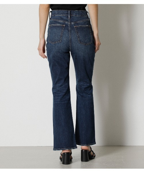 AZUL by moussy(アズールバイマウジー)の「HIGH WAIST DENIM FLARE /ハイウエストデニムフレア(デニムパンツ・レディース・ダークブルー/ワンウォッシュ・X-SMALL/SMALL/LARGE/MEDIUM)」の8枚目の写真