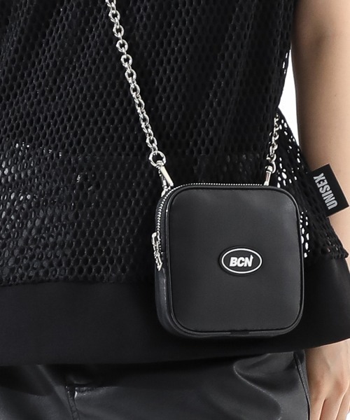 BASIC COTTON(ベーシックコットン)の「A'GEM/9 × .kom『BASIC COTTON/ベーシックコットン』BCN Square Bag/ベーシック スクエア ショルダーバック(ショルダーバッグ・レディース・ブラック/A/B・FREE)」の3枚目の写真