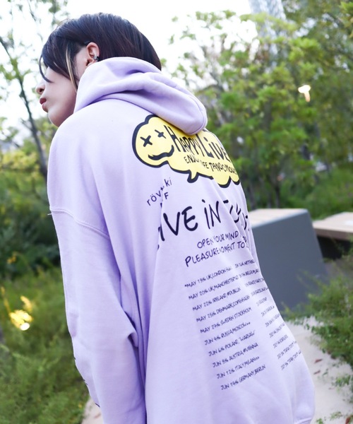 AFYF（エーエフワイエフ）の「AFYF GILDAN BODYSOUVENIR HOODED SW1/ビッグシルエット ギルダンボディ スーベニア フードスウェット/ビックプルオーバーパーカー（パーカー・メンズ・ミント/ラベンダー/ホワイト系その他/ブラック系その他/グレー系その他/オレンジ系その他/ホワイト系その他2/ホワイト系その他3/ブラック系その他2/ブラック系その他3/ブラック系その他4/ゴールド/イエロー系その他/レッド系その他/ブルー系その他/ブルー系その他2/ピンク系その他・FREE）」の12枚目の写真