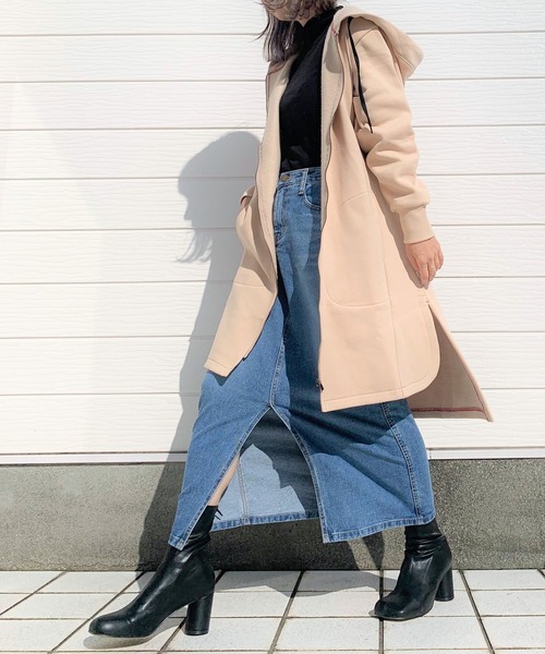 Q（キュー）の「裏毛ロングパーカー（パーカー・レディース・チャコールグレー/ベージュ・MEDIUM）」の7枚目の写真