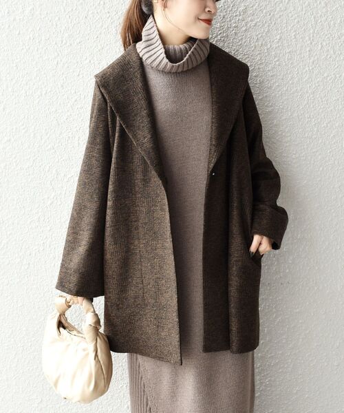 SHIPS(シップス)の「【WEB限定】スライバーボンディングコート◇(その他アウター・レディース・ブラウン/グレー・ONE SIZE)」の2枚目の写真