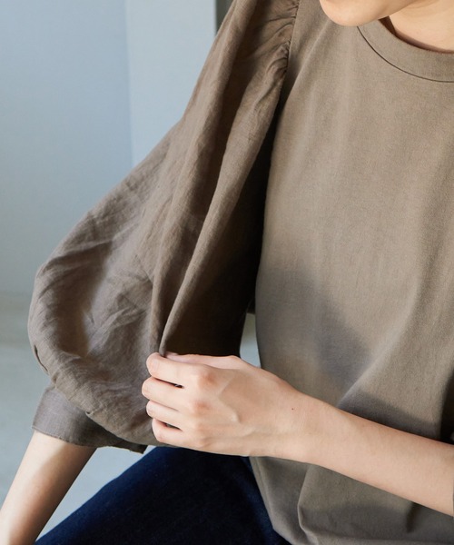 note et silence (ノートエシロンス)の「▲【AMB100貨】USAコットン×リネン ギャザースリーブプルオーバー(Tシャツ/カットソー・レディース・ホワイト/チャコールグレー/ピンク・FREE)」の7枚目の写真
