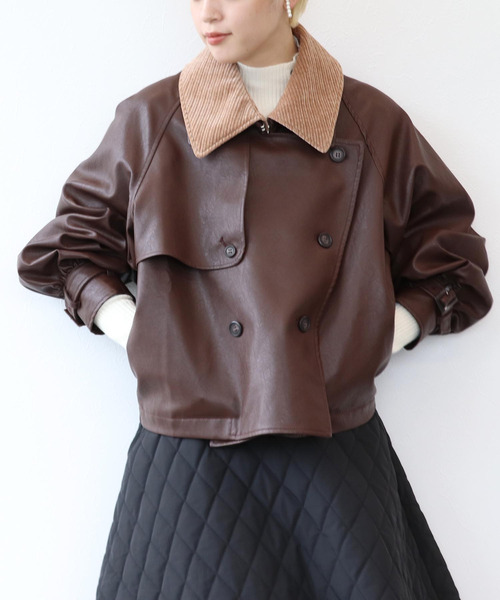 Three Four Time（ｽﾘｰﾌｫｰﾀｲﾑ）の「フェイクレザーショートトレンチジャケット（ブルゾン・レディース・ブラウン・FREE）」の4枚目の写真