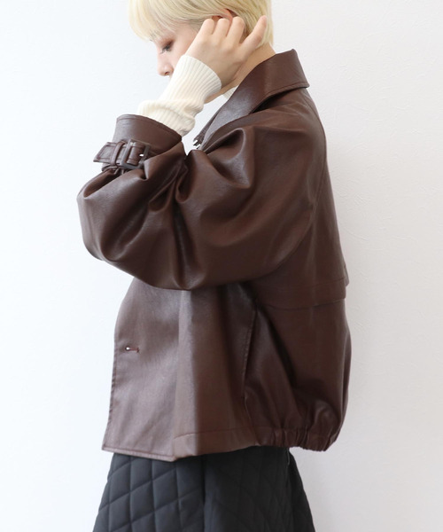 Three Four Time（ｽﾘｰﾌｫｰﾀｲﾑ）の「フェイクレザーショートトレンチジャケット（ブルゾン・レディース・ブラウン・FREE）」の10枚目の写真