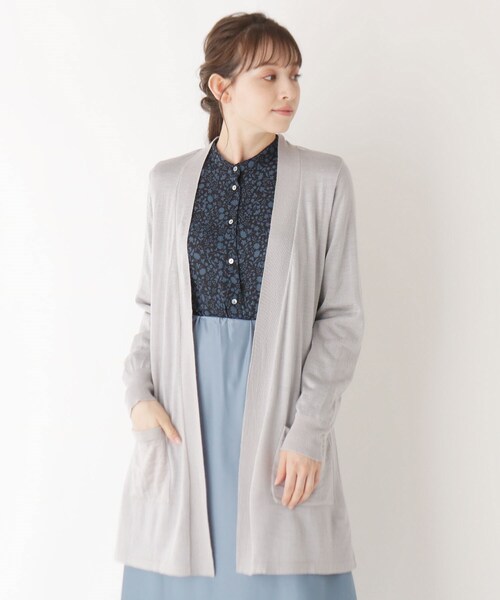 LAURA ASHLEY（ローラアシュレイ）の「◆【洗える】ウール混バックリボンカーディガン（カーディガン/ボレロ・レディース・ブラック/グレー系/ピンク系・40/38）」の4枚目の写真