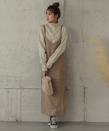 バックスリットキャミソールワンピース