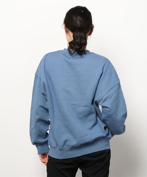 KIRSH(キルシー)の「A'GEM/9 × .kom『KIRSH/キルシー』BASEBALL LOGO SWEATSHIRT/ベースボールロゴ スウェットシャツ(スウェット・レディース・ブラック/インディゴブルー/グレー・FREE)」の5枚目の写真
