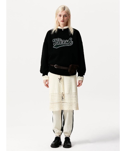 KIRSH(キルシー)の「A'GEM/9 × .kom『KIRSH/キルシー』BASEBALL LOGO SWEATSHIRT/ベースボールロゴ スウェットシャツ(スウェット・レディース・ブラック/インディゴブルー/グレー・FREE)」の9枚目の写真