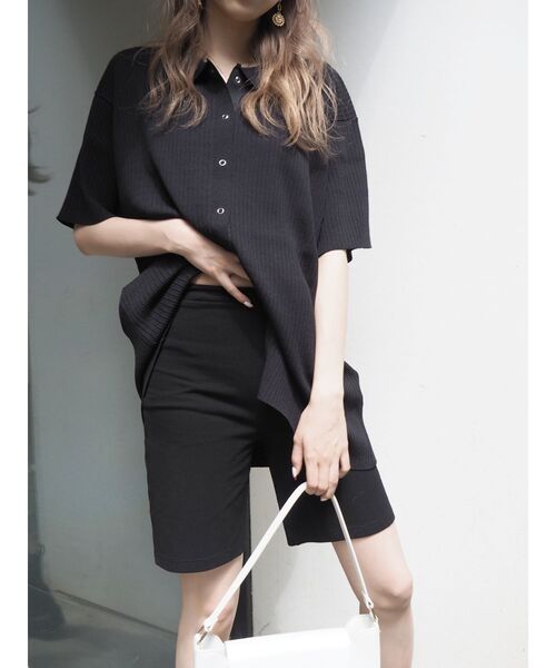 EVRIS（エヴリス）の「リブルーズポロニットトップス【セットアップ着用可能】（ニット/セーター・レディース・ブラウン/グリーン/ブラック/オレンジ・FREE）」の2枚目の写真