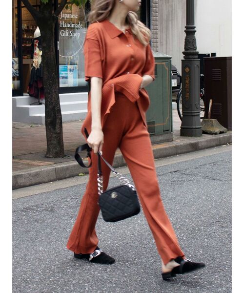 EVRIS（エヴリス）の「リブルーズポロニットトップス【セットアップ着用可能】（ニット/セーター・レディース・ブラウン/グリーン/ブラック/オレンジ・FREE）」の15枚目の写真