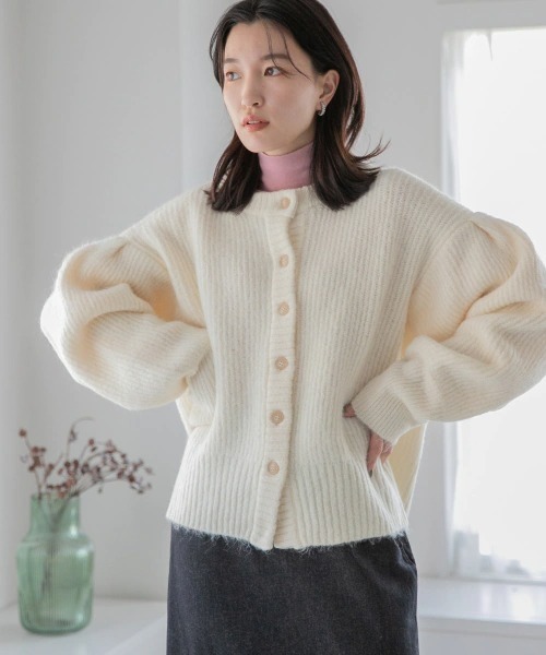 LOWRYS FARM（ローリーズファーム）の「２ＷＡＹソデボリュームＬＳ　260933（ニット/セーター・レディース・ブラック/パープル/イエロー/アイボリー・FREE）」の22枚目の写真