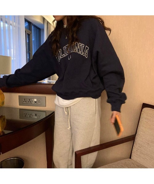 MINS MINIS（ミンスミニス）の「カルフォルニア刺繍ロゴ裏起毛スウェット（スウェット・レディース・ライトグレー/ネイビー/グレー/ワイン・FREE）」の22枚目の写真