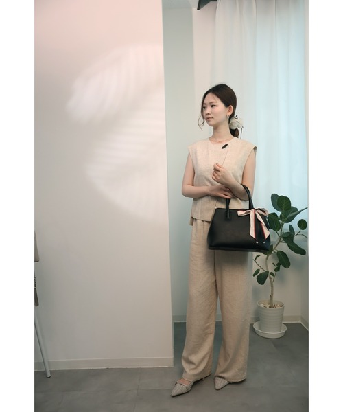 SAISON DE PAPILLON（セゾンドパピヨン）の「（高評価）スカーフ付き2way大容量ハンドバッグ 定番 入学式　卒業式（ハンドバッグ・レディース・ブラック/ブラウン/オフホワイト/グレイッシュベージュ・フリー）」の11枚目の写真