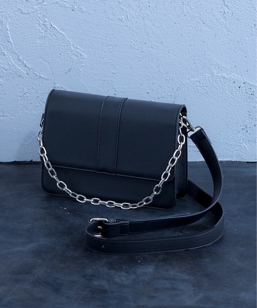 Ellno Loset（エルノロゼット）の「チェーンショルダーバッグ（ショルダーバッグ・メンズ・ブラック・FREE）」の6枚目の写真