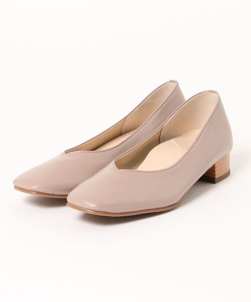 velikoko ラクチンきれいシューズ(ヴェリココ)の「晴雨兼用 ソフトVカットスクエアトゥパンプス(3.0cmヒール)(パンプス・レディース・ブラック/ブラウン/ピンクベージュ・22.5cm/23cm/23.5cm/24cm/24.5cm/25cm)」の7枚目の写真