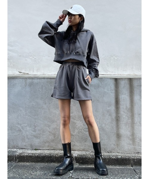 ENVYM（アンビー）の「スエットショートＰＴ（スウェットパンツ・レディース・ブラック/ホワイト/ブルー・FREE）」の14枚目の写真