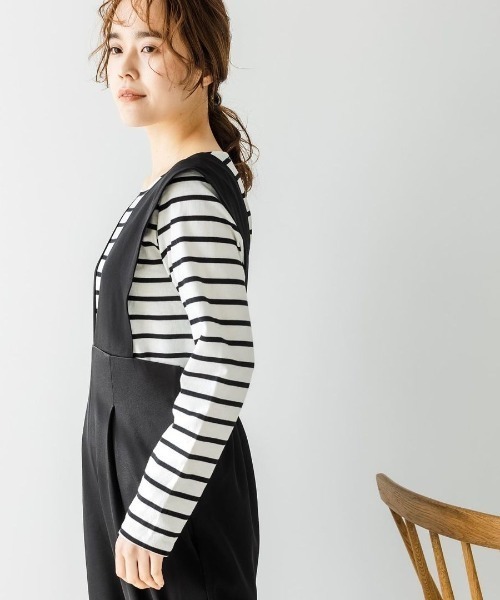 TRIANGLE PALETTE(トライアングルパレット)の「ボートネック ボーダー長袖Tシャツ(Tシャツ/カットソー・レディース・ネイビー/ブルー/モカ/ホワイト×ブラック/グレイッシュベージュ/ブラック/グリーン/ピンク/イエロー/グレー/レッド・FREE)」の17枚目の写真