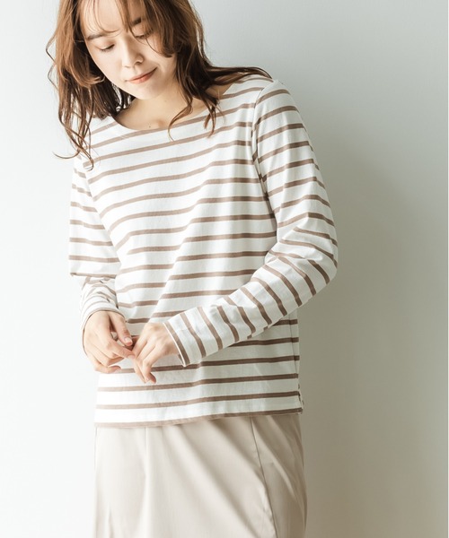 TRIANGLE PALETTE(トライアングルパレット)の「ボートネック ボーダー長袖Tシャツ(Tシャツ/カットソー・レディース・ネイビー/ブルー/モカ/ホワイト×ブラック/グレイッシュベージュ/ブラック/グリーン/ピンク/イエロー/グレー/レッド・FREE)」の21枚目の写真