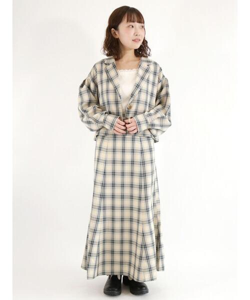 ehka sopo（エヘカソポ）の「スクエアレースタンクトップ（タンクトップ・レディース・ブラック/グリーン/キナリ・ﾌﾘ-）」の4枚目の写真