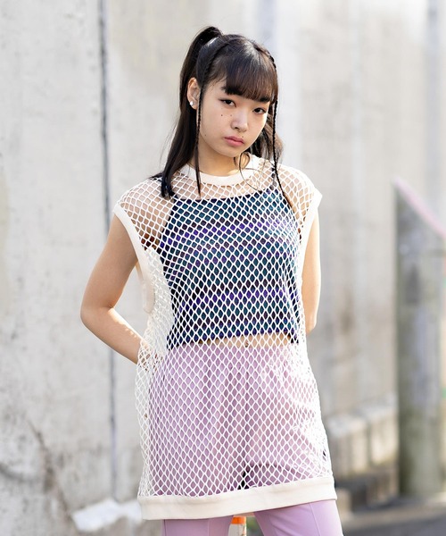 X-girl(エックスガール)の「MESH VEST(Tシャツ/カットソー・レディース・グリーン/ブラック/ホワイト・ONE SIZE)」の1枚目の写真