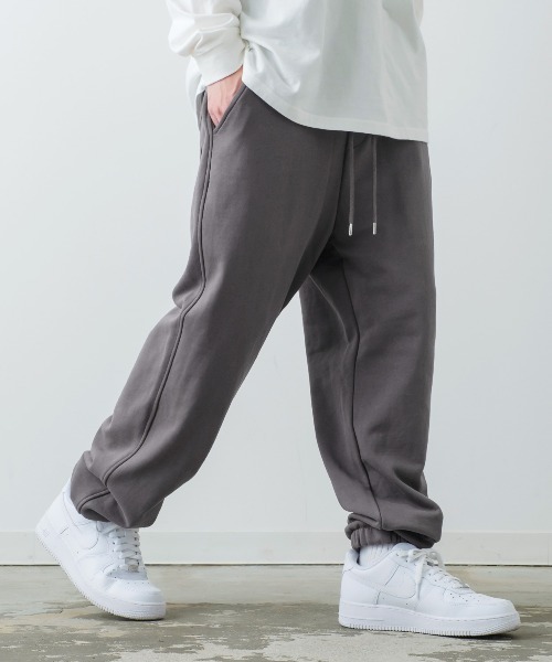 improves(インプローブス)の「アーチロゴプリント&ソリッド 引揃裏毛 バルーンシルエット ワイド スウェットパンツ(スウェットパンツ・メンズ・ネイビー/オフホワイト/グリーン/杢グレー/チャコール/D/E/F/C/B/A・MEDIUM/LARGE)」の10枚目の写真