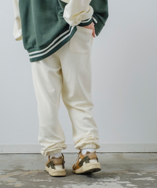 improves(インプローブス)の「アーチロゴプリント&ソリッド 引揃裏毛 バルーンシルエット ワイド スウェットパンツ(スウェットパンツ・メンズ・ネイビー/オフホワイト/グリーン/杢グレー/チャコール/D/E/F/C/B/A・MEDIUM/LARGE)」の13枚目の写真