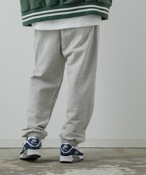 improves(インプローブス)の「アーチロゴプリント&ソリッド 引揃裏毛 バルーンシルエット ワイド スウェットパンツ(スウェットパンツ・メンズ・ネイビー/オフホワイト/グリーン/杢グレー/チャコール/D/E/F/C/B/A・MEDIUM/LARGE)」の17枚目の写真
