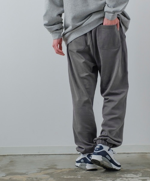 improves(インプローブス)の「アーチロゴプリント&ソリッド 引揃裏毛 バルーンシルエット ワイド スウェットパンツ(スウェットパンツ・メンズ・ネイビー/オフホワイト/グリーン/杢グレー/チャコール/D/E/F/C/B/A・MEDIUM/LARGE)」の22枚目の写真