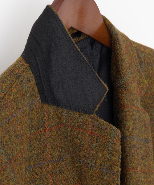HARRIS TWEED（ハリスツイード）の「Harris Tweed ハリスツイード レディース ウールジャケット センターベント（テーラードジャケット・レディース・ライトグレー/ライトブラウン/ダークグリーン/ネイビー/ブラウン/チャコール/グレー系その他/ベージュ/グレー/チャコールグレー×ブラック・44/42/40/46）」の18枚目の写真