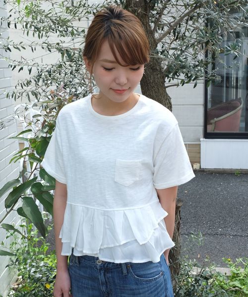 Another Edition（アナザーエディション）の「フリルTシャツ/AEBC INDIGO CP FRL T（Tシャツ/カットソー・レディース・ホワイト/ライトブルー/コバルトブルー・ﾌﾘ-）」の2枚目の写真