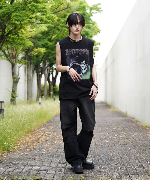 G.O.C(ジーオーシー)の「カットオフ ルーズ ノースリーブ プリント TEE(タンクトップ・メンズ・ブラック/ブラック系その他/ブラック系その他2/ブラック系その他3/ブラック系その他4/ホワイト/ホワイト系その他・MEDIUM/LARGE)」の11枚目の写真