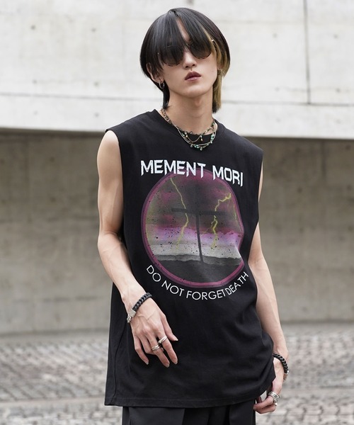 G.O.C(ジーオーシー)の「カットオフ ルーズ ノースリーブ プリント TEE(タンクトップ・メンズ・ブラック/ブラック系その他/ブラック系その他2/ブラック系その他3/ブラック系その他4/ホワイト/ホワイト系その他・MEDIUM/LARGE)」の12枚目の写真