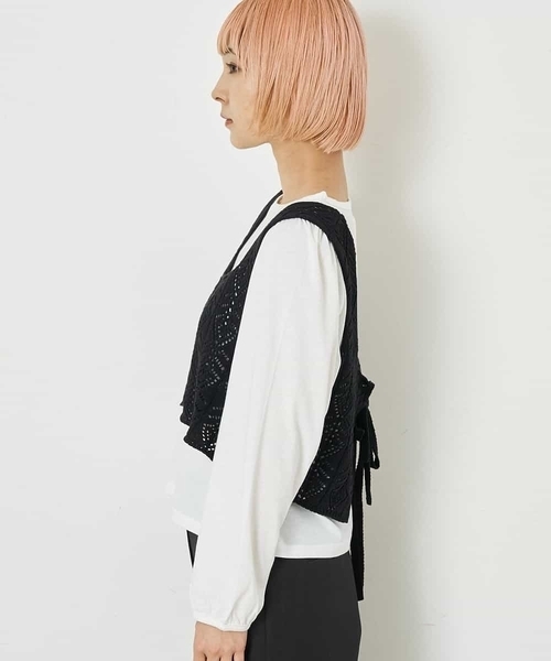 A de a.v.v（アードアー・ヴェ・ヴェ）の「［2点セット］レースビスチェ／パフ袖TEE（アンサンブル・レディース・パープル/ブラック・39）」の11枚目の写真