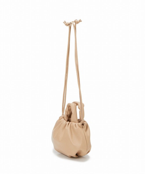 TOPKAPI（トプカピ）の「【TREASURE TOPKAPI】 ソフトラムレザー 巾着 バッグ（ハンドバッグ・レディース・ブラック/ベージュ/クリーム・FREE）」の4枚目の写真