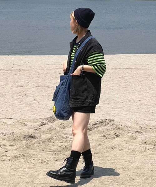 kutir(クティール)の「デニムベスト(ベスト・レディース・ライトブルー/ブラック・FREE)」の17枚目の写真