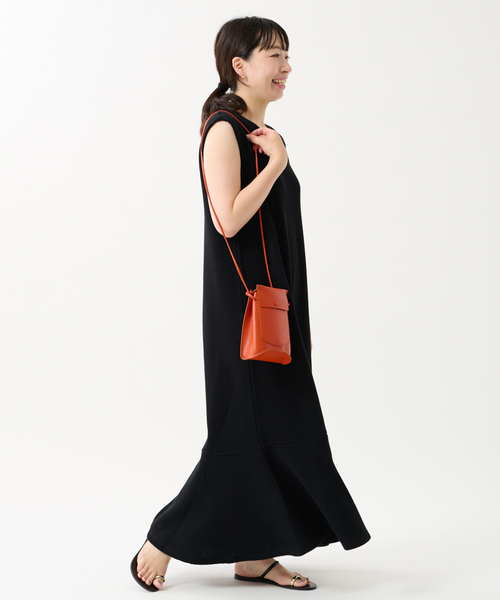 journal standard L'essage（ジャーナルスタンダードレサージュ）の「ワッフルノースリーブワンピース（ワンピース・レディース・ブラック/カーキ/マスタード・FREE）」の14枚目の写真